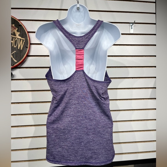 Avia athletic tank size medium - Picture 4 of 7
